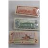 Image 5 : (3) Vintage Canadian $1 and $2 Bills