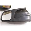 Image 2 : (2) Custom Towing Mirrors
