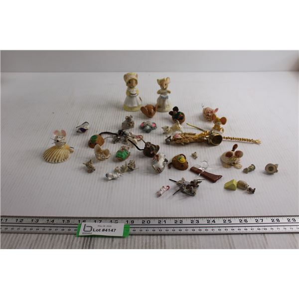 Assorted Mouse Trinkets