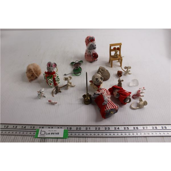 Assorted Mouse Trinkets