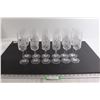 Image 1 : (12) Crystal Stemmed Flutes