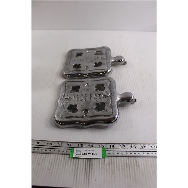 (2) Moffat Trivets
