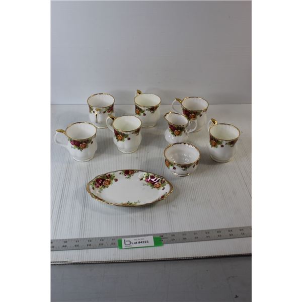 Royal Albert "Old Country Rose" Bone China - Coffee Cups and Plate