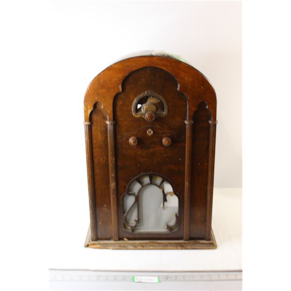 *Vintage Templetone Radio - As Is