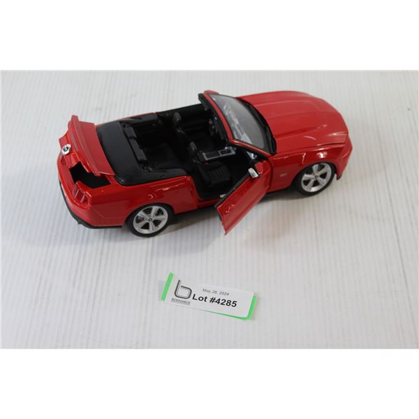 2010 Ford Mustang 1/16 Diecast Car