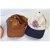 Image 2 : (4) Hats & Baseball Caps