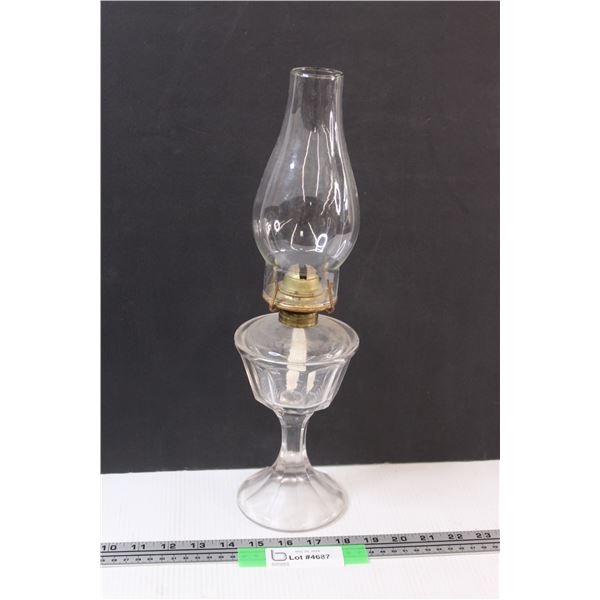 Lomax Clear Glass Kerosene Lamp - No 1 Style - 16" Tall w/Shade on