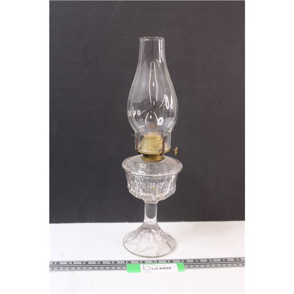 Lomax Clear Glass Kerosene Lamp - No 1 Style - 15" Tall w/Shade on