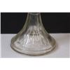 Image 5 : Lomax Clear Glass Kerosene Lamp - No 1 Style - 16.25" Tall w/Shade on