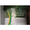 Image 3 : *Roll of Golden Select - Artificial Grass (1m x 4m) (NIB)