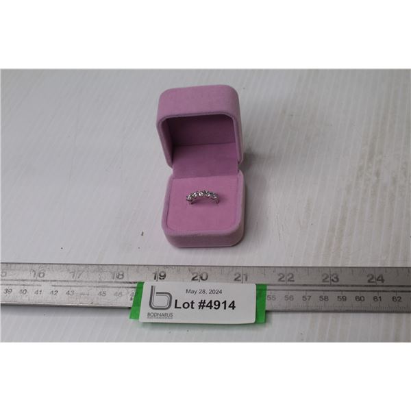 Sterling Silver 5 - Moissanite (2.5c) Ring - Size 5