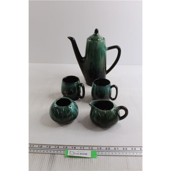 Blue Mountain Teapot, (2) Mugs, and Cream and Sugar - Chips