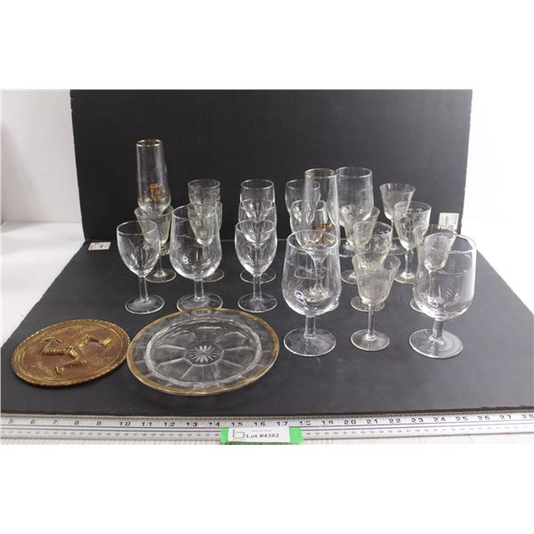 (21) Glasses, Dish, Trinket