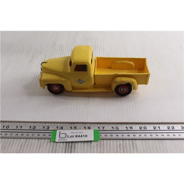 International Truck Toy