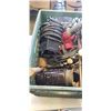 Image 2 : CRATE WITH ASSORTED TOOLS