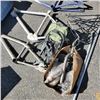 Image 2 : LOT OF BIKE FRAMES AND BIKE PARTS