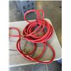 Image 2 : LOT OF AIR HOSES
