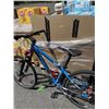Image 2 : BLUE TREK BIKE