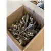 Image 2 : BOX OF CUTLERY