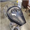 Image 2 : MOTORCYCLE SADDLE GAS LIFT STOOL SEAM TORN