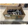 Image 1 : ASSORTED VINTAGE 35MM CAMERAS