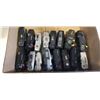 Image 1 : ASSORTED VINTAGE 35MM CAMERAS