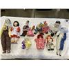Image 1 : BOX OF COLLECTOR DOLLS