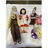 Image 2 : BOX OF COLLECTOR DOLLS