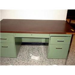 Metal 5-Drawer Formica Top Desk