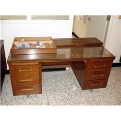 Wood Desk with 7 Drawers