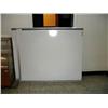 Image 1 : Whiteboard - 8' long x 4' tall