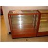 Image 1 : Display Case