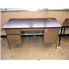 Image 1 : Metal Desk