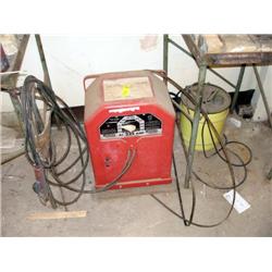 Lincoln 225 Amp Electric Welder