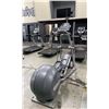 Image 2 : PRECOR USA EFX556I COMMERCIAL ELLIPTICAL