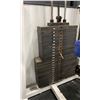 Image 2 : APEX COMMERCIAL SEATED LEG PRESS MACHINE