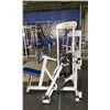 Image 2 : ATLANTIS COMMERCIAL SEATED ROW MACHINE