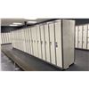 Image 2 : BAY OF 22 SINGLE LOCKERS
