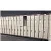 Image 2 : BAY OF 28 SPLIT LOCKERS
