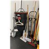 Image 2 : 5 RUBBERMAID GARBAGE BINS, CONVERTIBLE DOLLY, ASSORTED SHOVELS, BROOMS RAKE AND SANDWICH BOARD