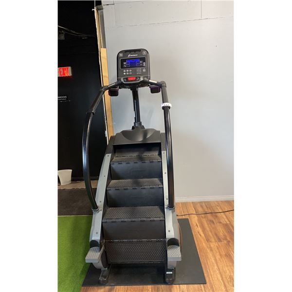 STAIRMASTER COMMERCIAL STEP MACHINE