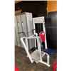 Image 2 : APEX COMMERCIAL VERTICAL ROW MACHINE