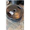 Image 2 : STACK OF 9 EASY GRIP 45LBS PLATES