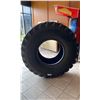 Image 1 : MICHELIN 20.5 R25 TIRE