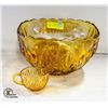 Image 1 : VINTAGE AMBER GLASS BOWL/CUPS SET