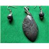 Image 1 : 17)  SET OF NATURAL LABRADORITE PENDANT & DROP