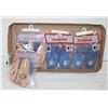 Image 1 : 4 PR OF SIZE 5-6 CHILD TORONTO BLUE JAYS SLIPPERS