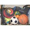 Image 1 : LARGE FLAT OF MISC SPORTING EQUIPMENT