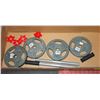 Image 1 : 4 X 10LBS STANDARD GRIP PLATES +