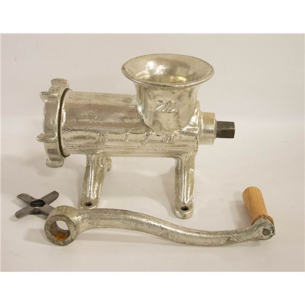 METAL MEAT GRINDER